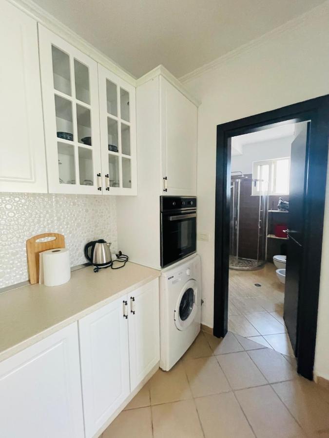 Mediterranean Sea Apartments Durres Ngoại thất bức ảnh