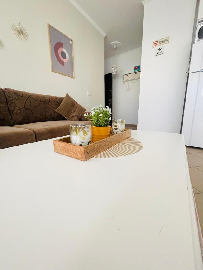 Mediterranean Sea Apartments Durres Ngoại thất bức ảnh
